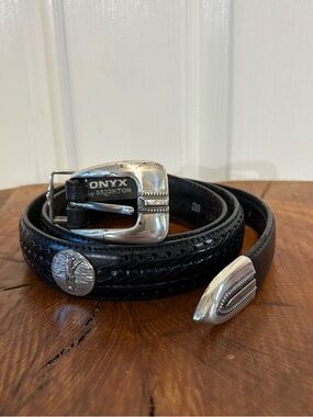 Vintage 1998 Brighton Onyx Leather Western Silver Concho Golf Belt